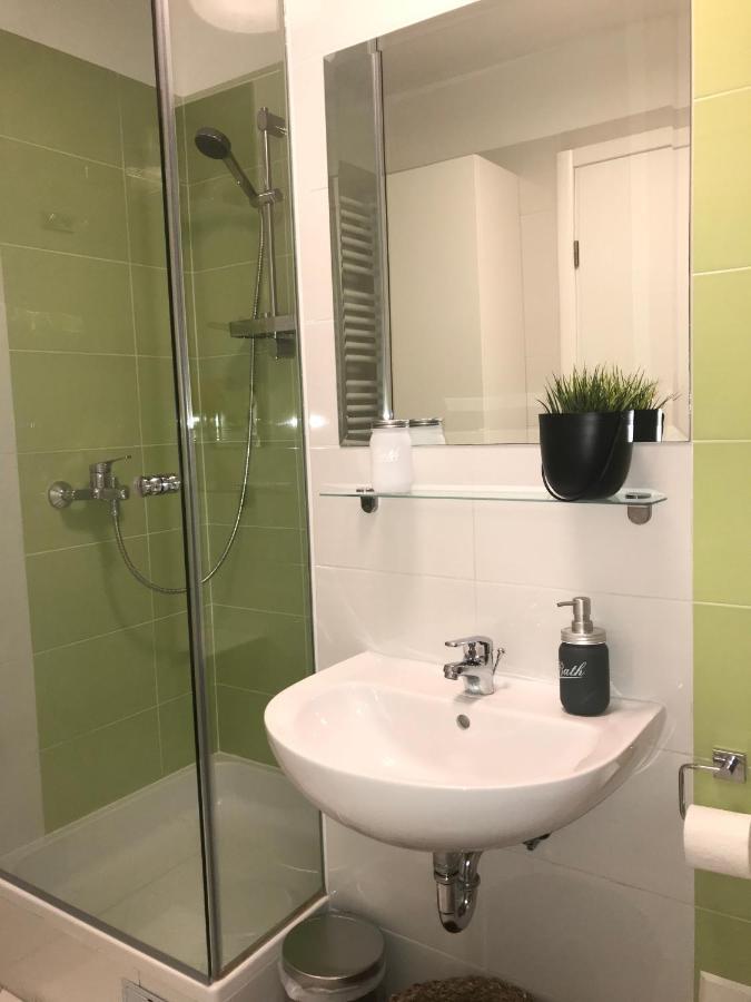 Boogie Apartment ซาเกร็บ ภายนอก รูปภาพ